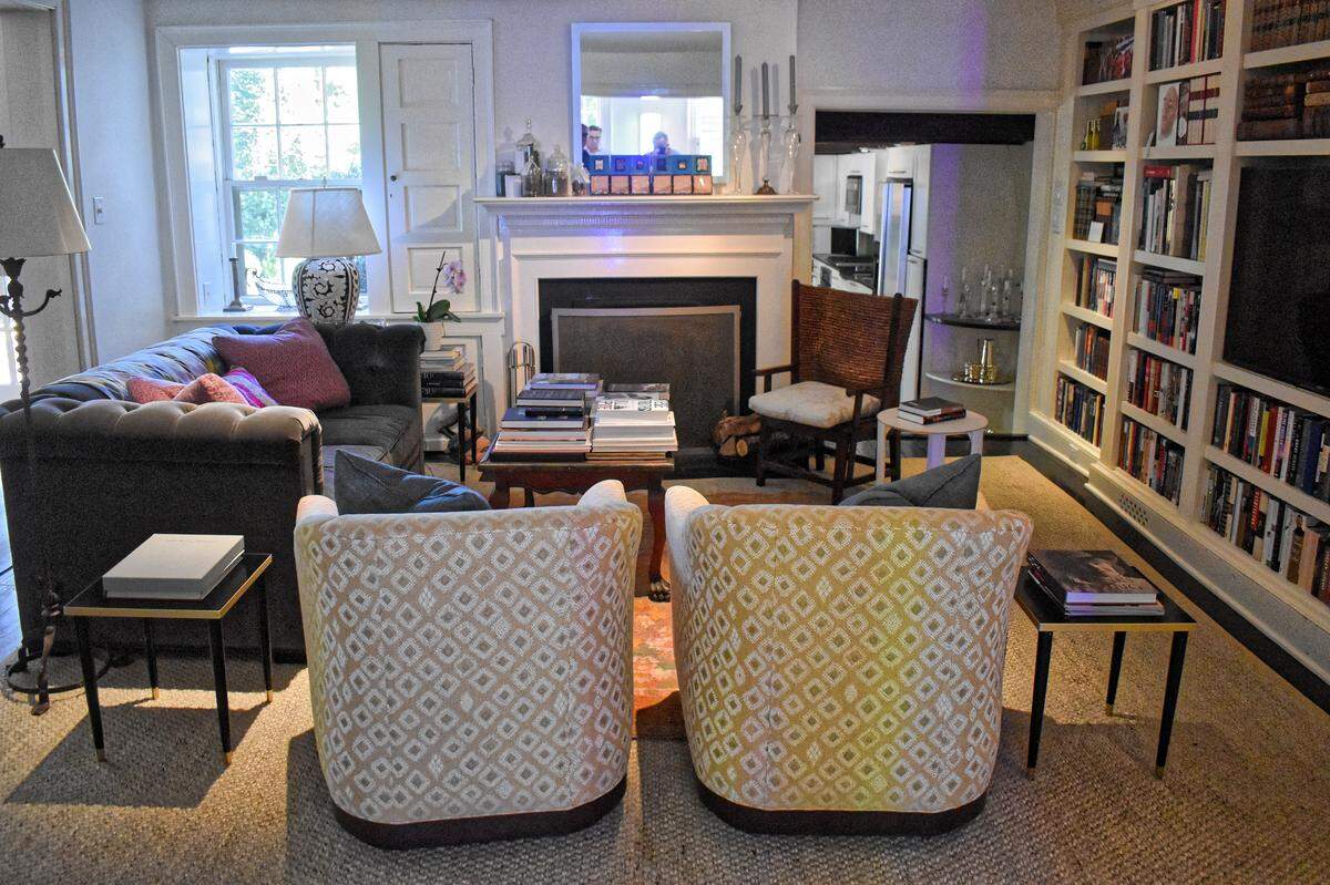 Jim Gray’s living room contains two pieces by one of his primary artistic influence, the Lexington artist Louis Zoellar Bickett II, who died in 2017.