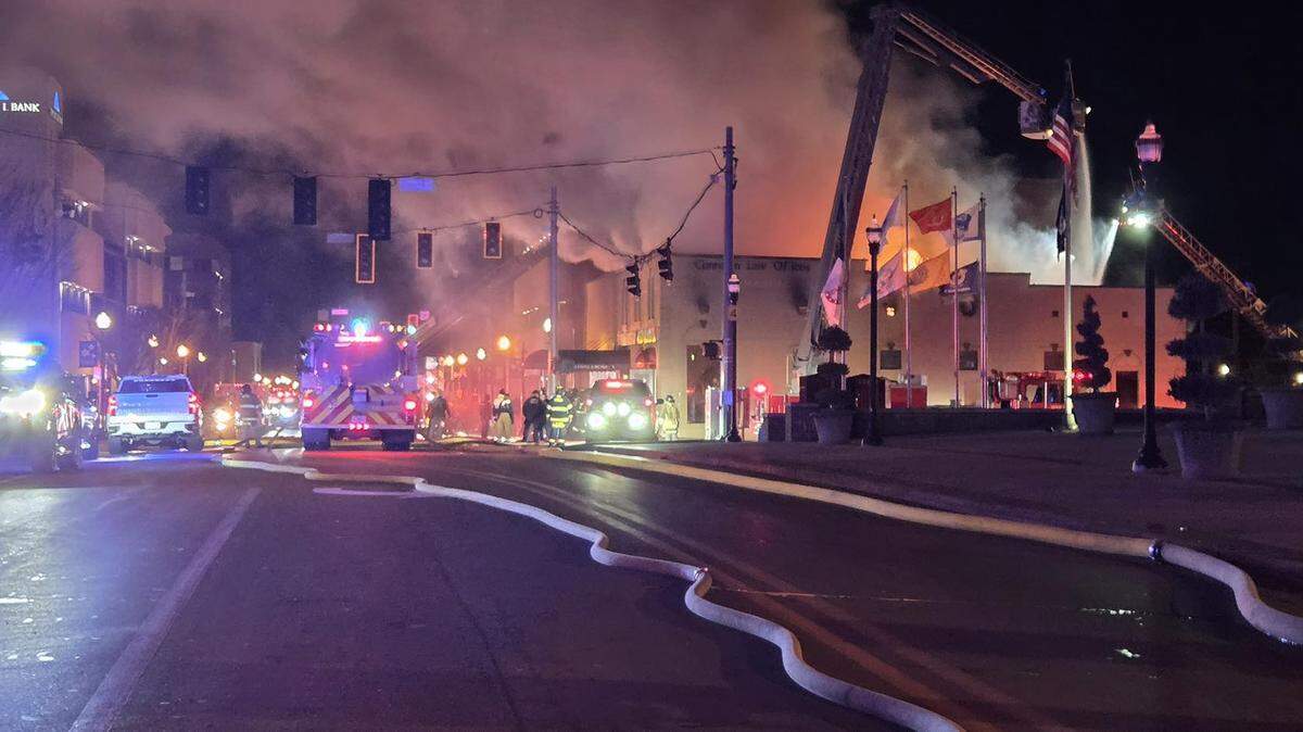A person was pulled from a large commercial fire at the Cunnigan and Cunnigan law office on Main Street in London, Ky., Jan. 13, 2026.