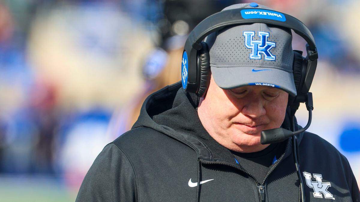 Kentucky head coach Mark Stoops during Saturday’s football game against Louisville.