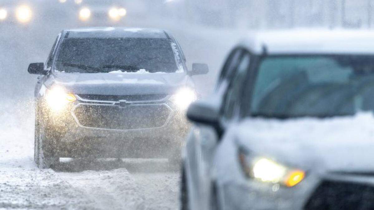 Roads becoming impassable in Kentucky. How to drive on black ice if you must go out