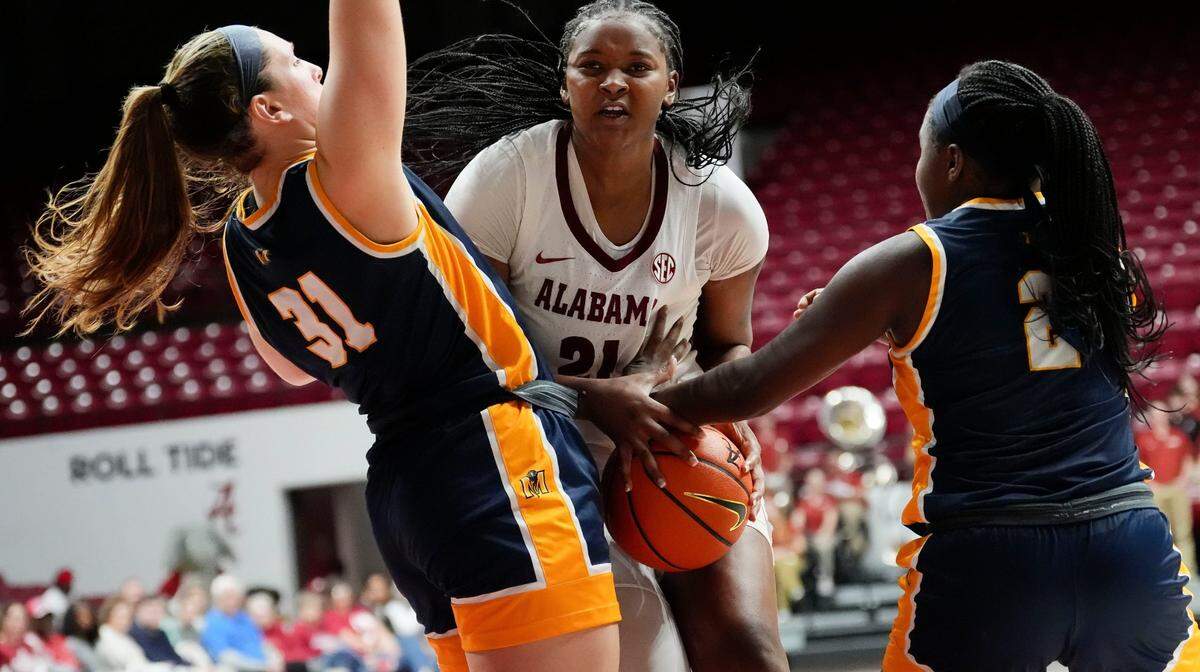 Murray State guard Haven Ford (2) is making 44.3 percent of her field goal attempts and 38 percent of her 3-point tries.