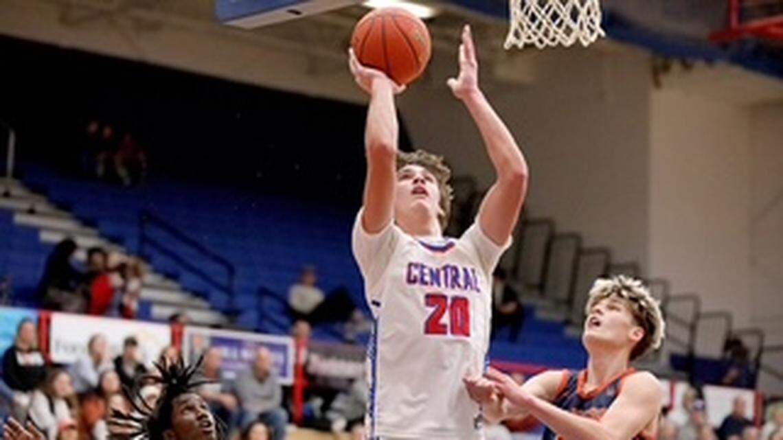 Herald-Leader 11: Names to know in 11th Region boys basketball this season