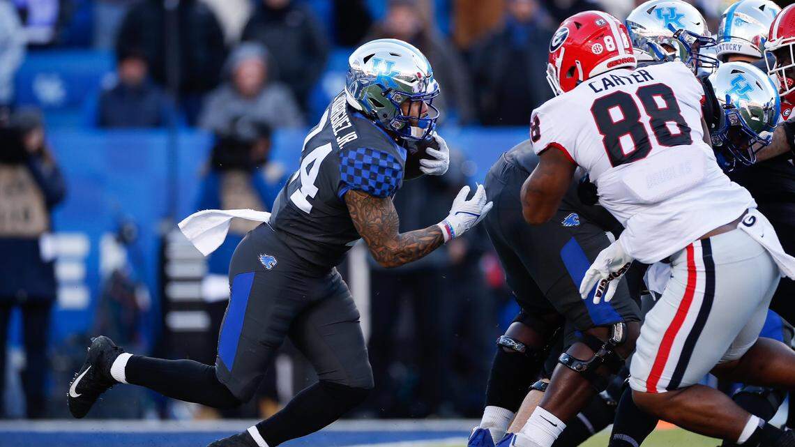 Live updates: Kentucky Wildcats vs. Georgia Bulldogs college football