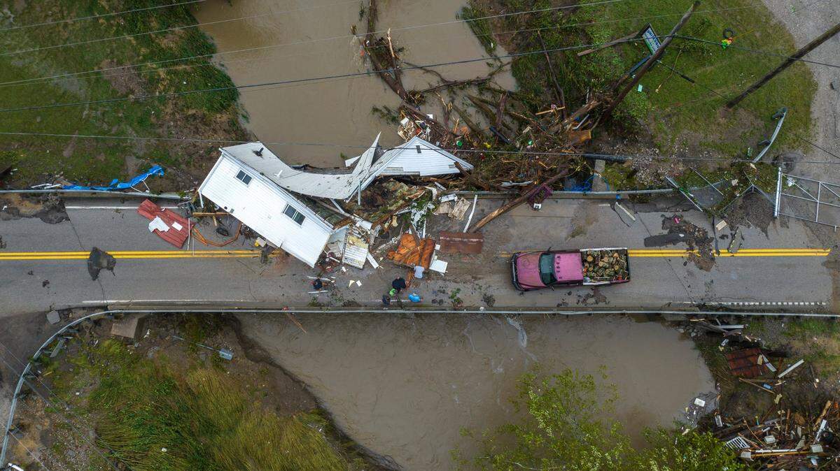 See drone photos, video from ‘devastating’ Eastern Kentucky flooding