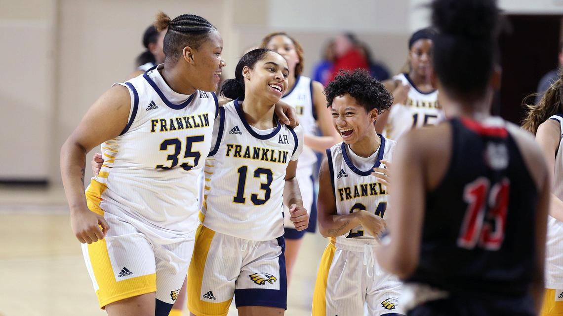 A favorite for 2021 Kentucky Miss Basketball picks Lady Vols