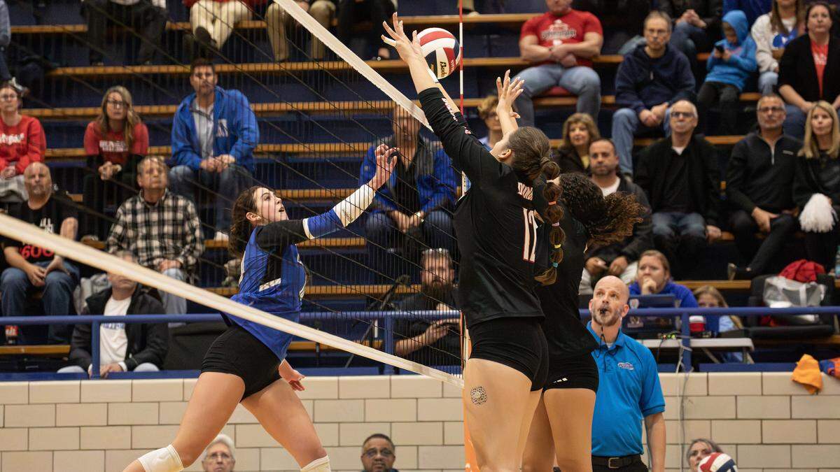 Lady Knights OPP Payton Avilez for the tip during the 11th Region Girls Volleyball Tournament championship game between Lexington Catholic and Paul Laurence Dunbar on Oct. 30, 2025, in Frankfort, Ky.