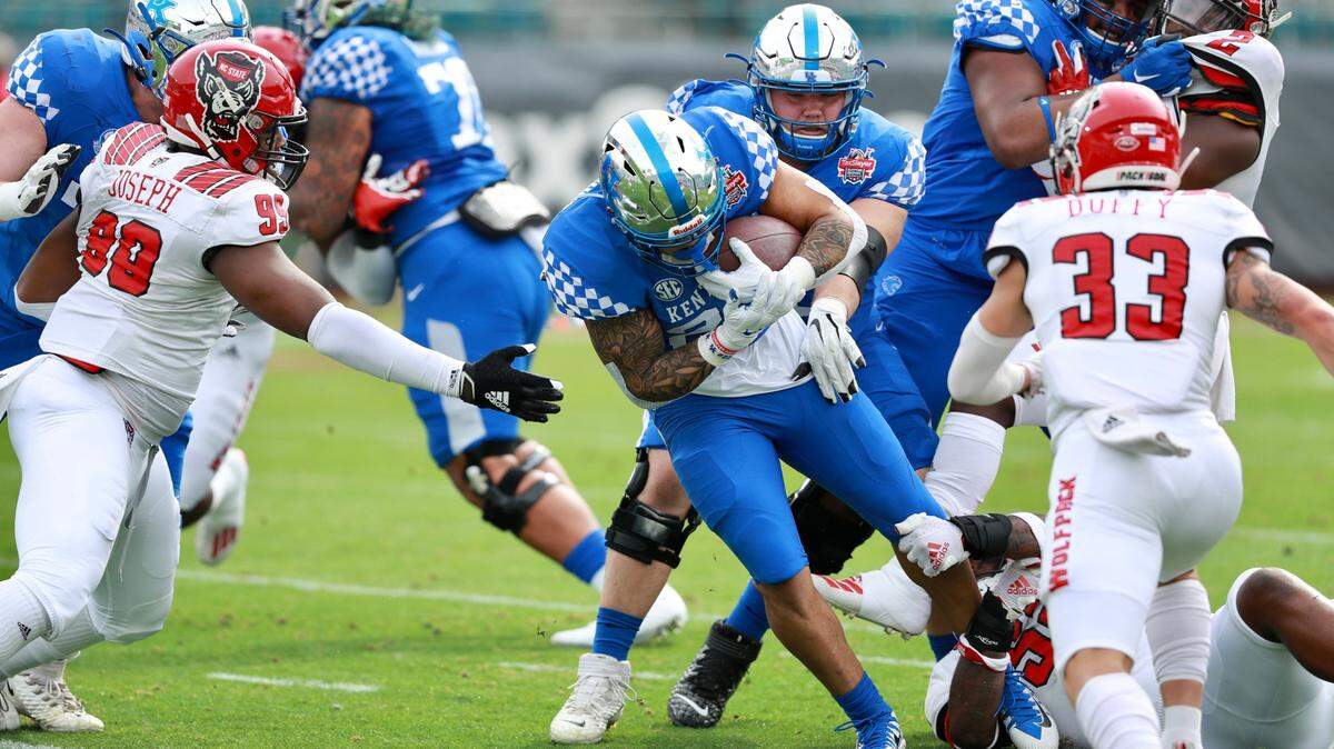 Five things you need to know from UK football’s 23-21 win over North Carolina State