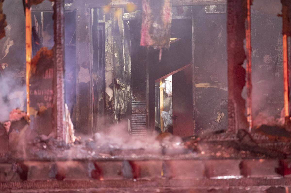 A fire at the Pinebrook apartments on Friday displaced residents in four units, according to the Lexington Fire Department. Three people were injured by the fire.