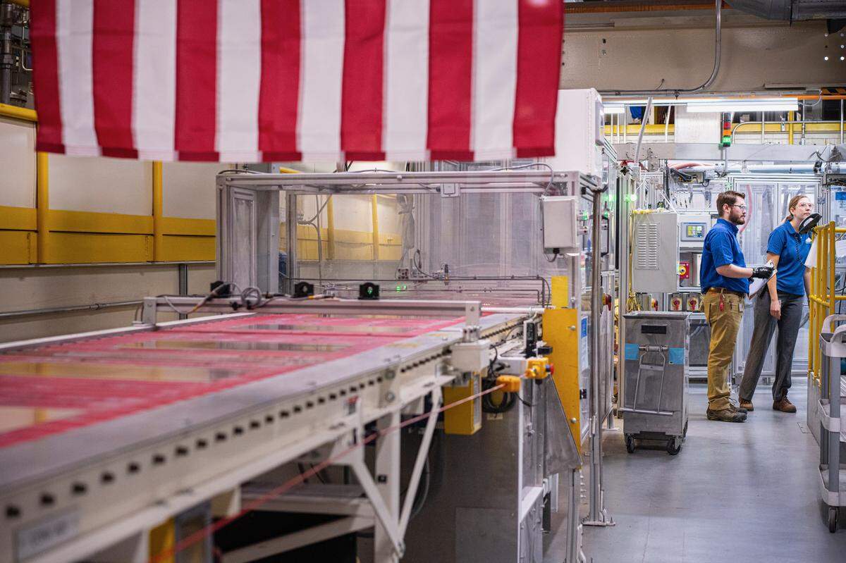 Inside the Corning glass manufacturing facility in Harrodsburg, Ky., after Aug. 6, 2025, when Apple made a $2.5 billion investment to finance the move all of its iPhone and Apple Watch glass production to the plant.