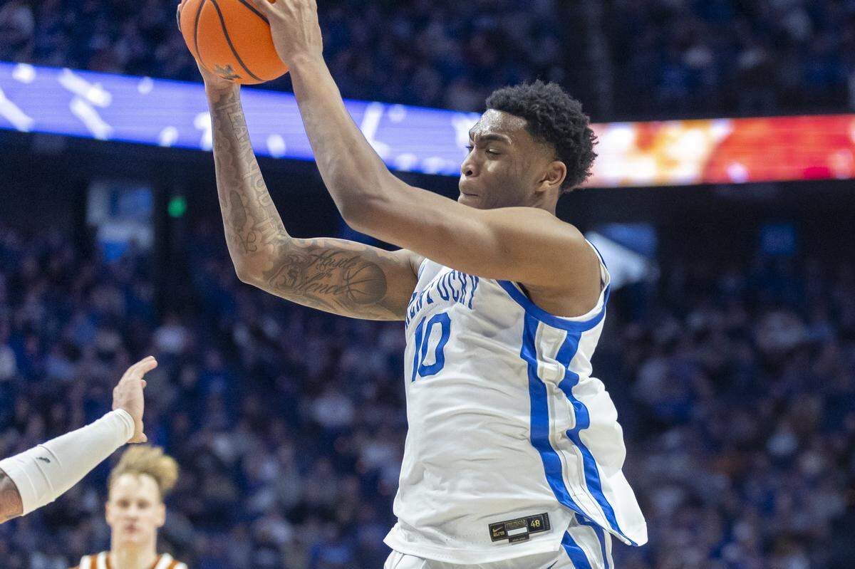 Kentucky junior Brandon Garrison (10) is averaging 4.1 points, 3.6 rebounds and 1.2 assists a game. Garrison and UK will take their five-game winning streak to Nashville to take on Vanderbilt Tuesday night.
