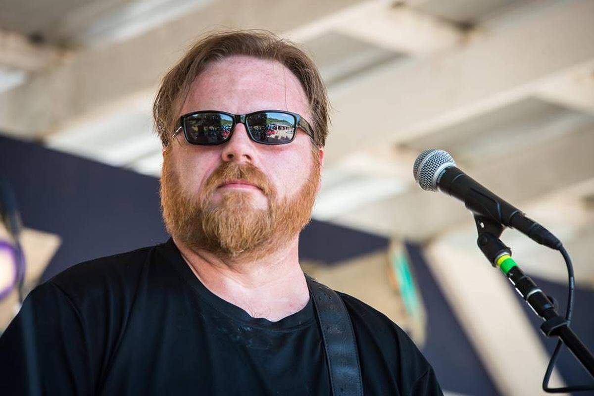 Sean Whiting grew up in Paintsville and went to the same high school as country singer Chris Stapleton. Whiting will have an album release party at the Burl on Saturday.