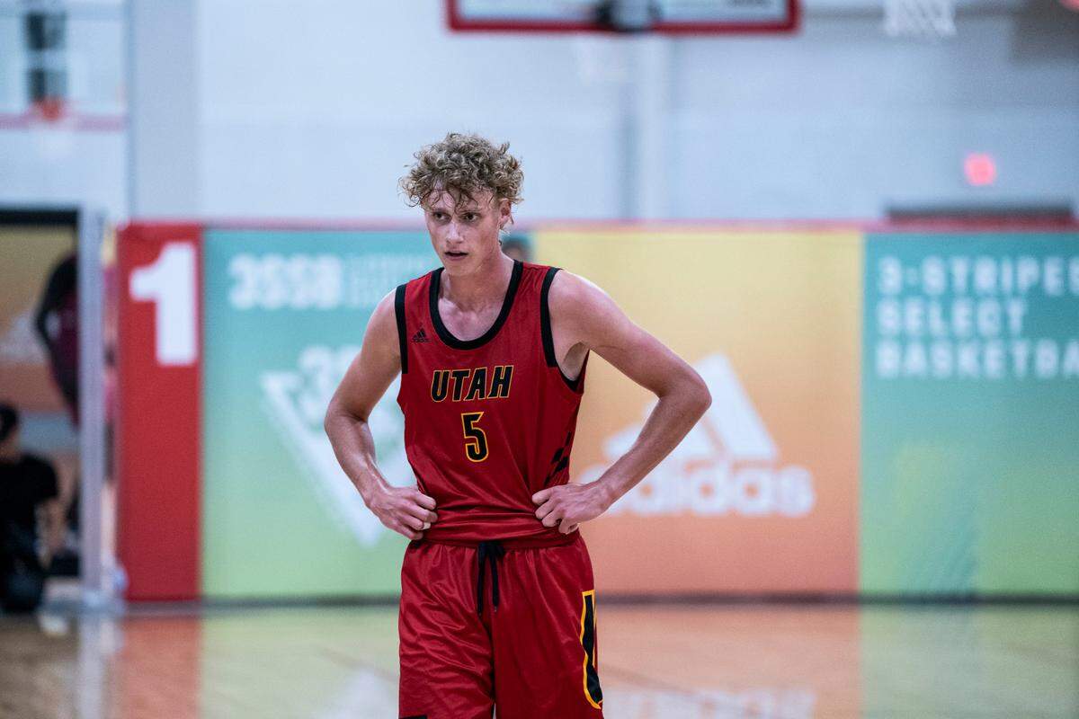 Collin Chandler won state player of the year honors in Utah in 2022 after averaging 21.7 points, 4.3 rebounds, 2.8 assists and 1.7 steals per game as a high school senior.