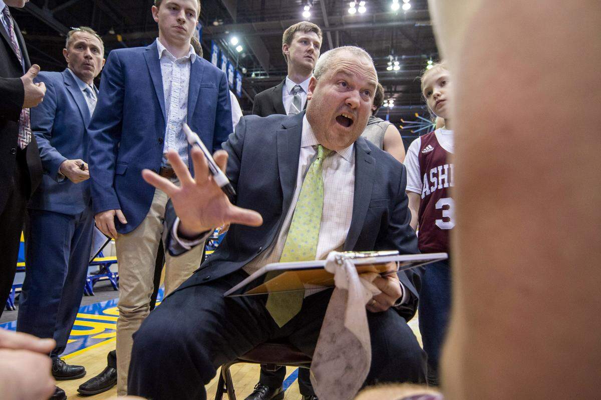Jason Mays, who coached Ashland Blazer to an undefeated 33-0 season in 2020 but was later fired in the wake of alleged KHSAA rules violations, on Monday resigned from his next stop, Montgomery County, after allegations of violations at that school. 