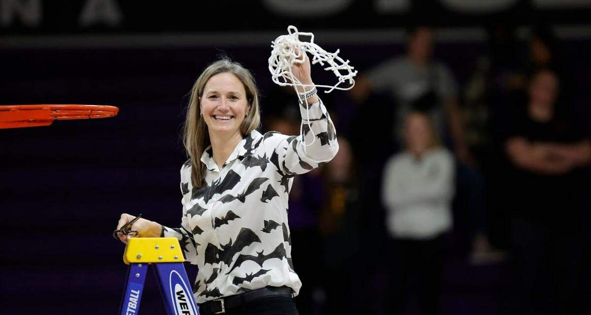 Coach Juli Fulks will try to lead Transylvania to its second consecutive national championship this weekend in Columbus, Ohio. The trip is a homecoming for Fulks, who played college basketball for Capital University in Columbus, site of this weekend’s NCAA Division III Final Four.