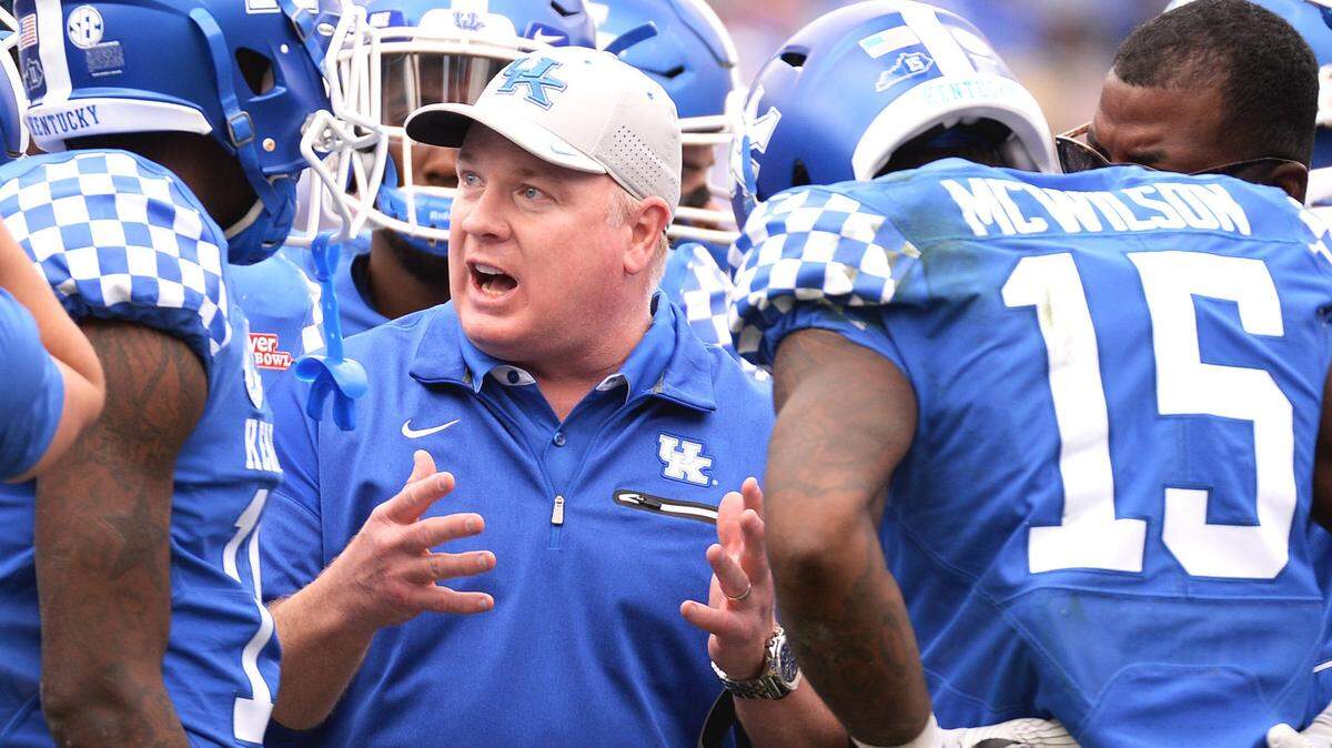 Mark Stoops opens his sixth season as head coach of the Wildcats on Saturday at Kroger Field against Central Michigan.