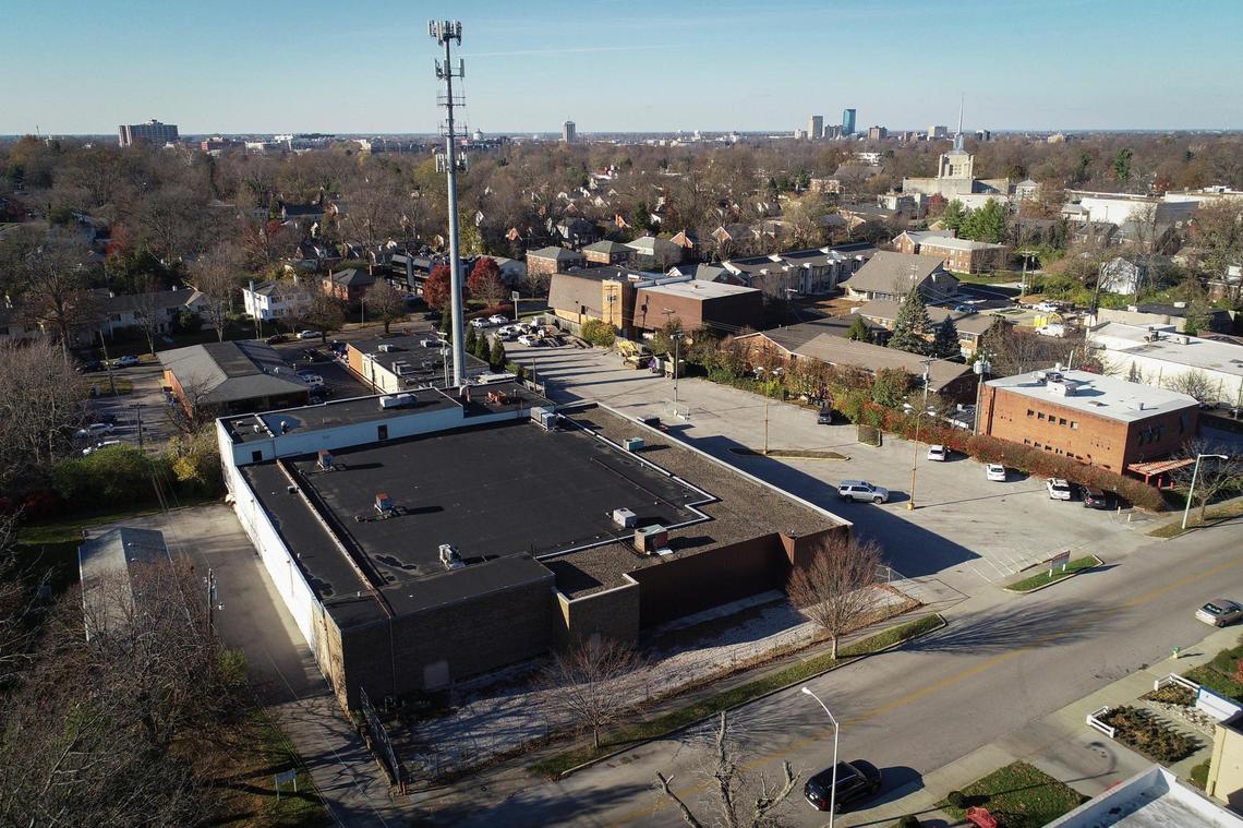 A permit has been filed to demolish and rebuild a new grocery store on the former site of Kroger on Romany Road. The new building will be slightly larger, including a liquor store and a rooftop cafe.
