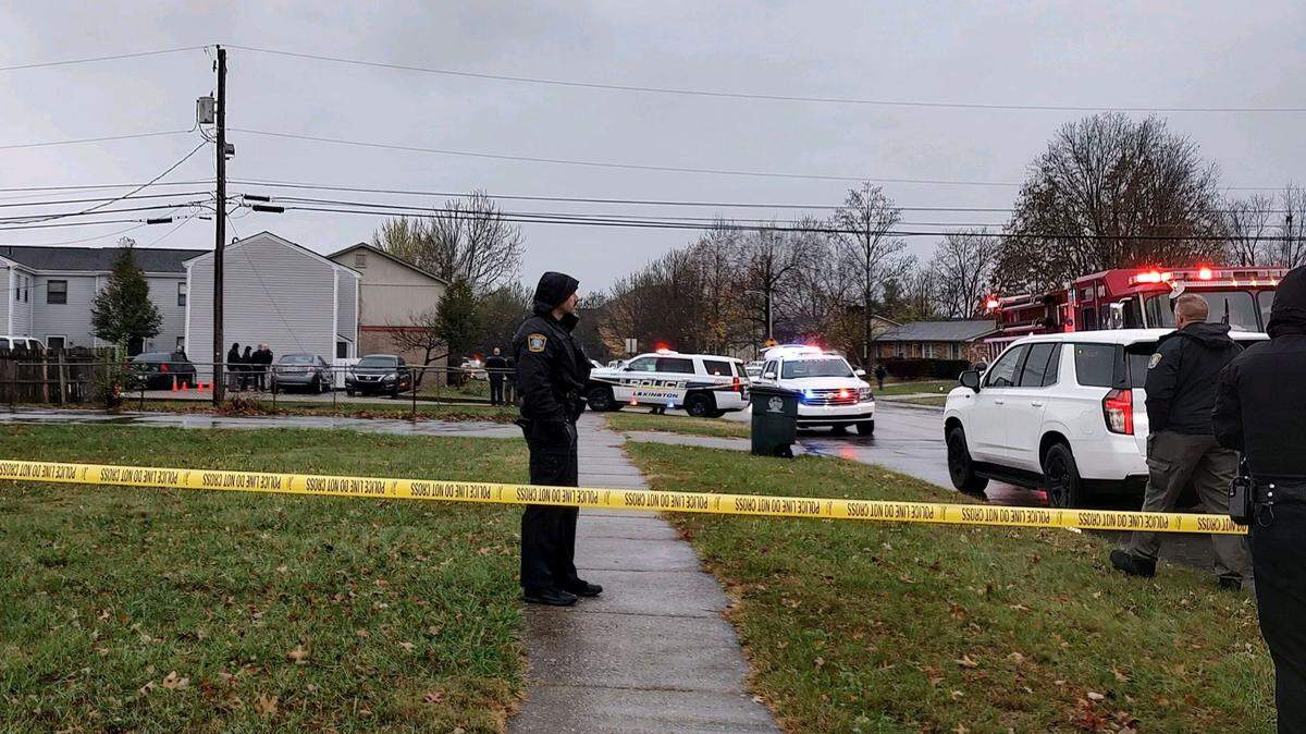 The Lexington Police Department blocks off a block of Yellowstone Parkway in Lexington, Ky.