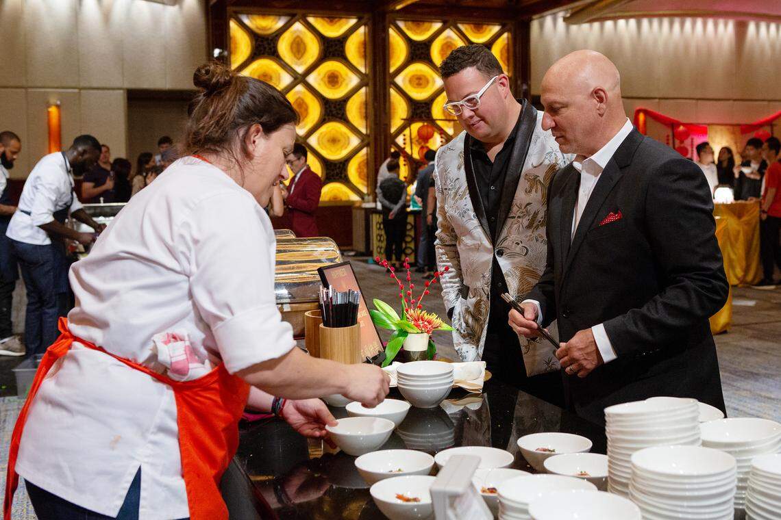 Kentucky chef Sara Bradley serves judge Graham Elliot and head judge Tom Colicchio in the “Holy Macau!” finale.