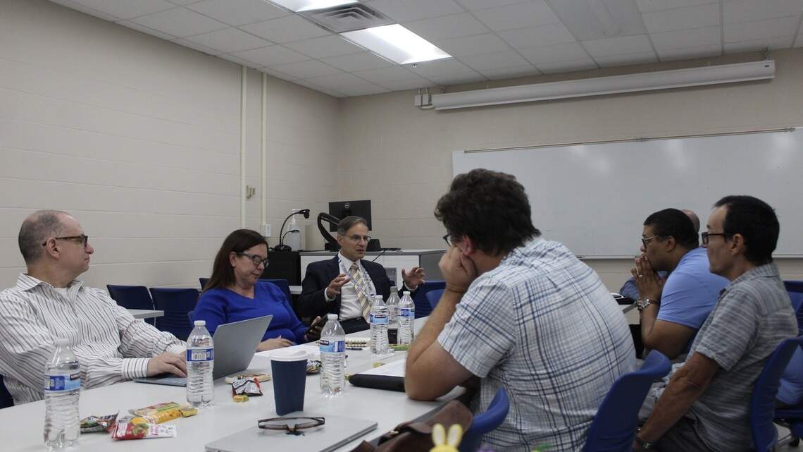 UK provost will ‘seriously’ consider faculty’s advice, improve communication after rifts