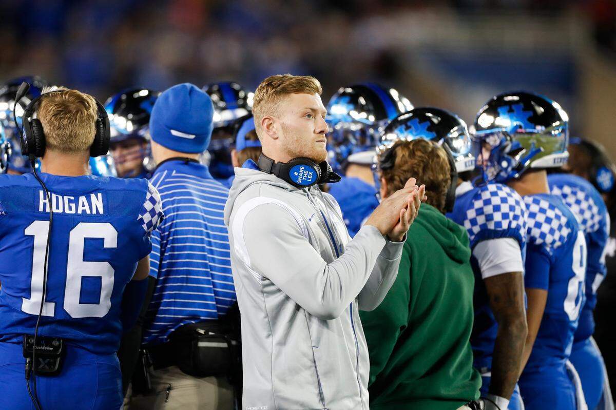 Kentucky Wildcats quarterback Will Levis (7) on the sidelines during the game with the South Carolina Gamecocks at Kroger Field in Lexington, Ky., Saturday, October 8, 2022.