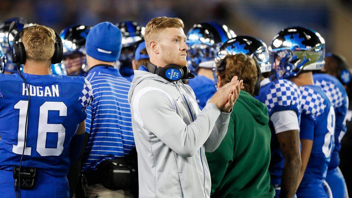 With no Will Levis, Kentucky football collapses in 24-14 loss to South Carolina