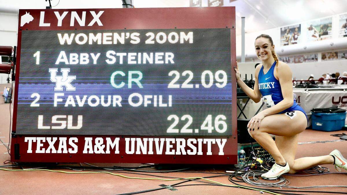 Kentucky senior sprinter Abby Steiner, who set an American record in the 200 meters at the SEC indoor championships in 2022, was named the winner of The Bowerman award on Thursday night.