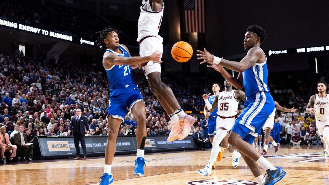 Three takeaways from Kentucky basketball’s tough overtime loss at Texas A&M