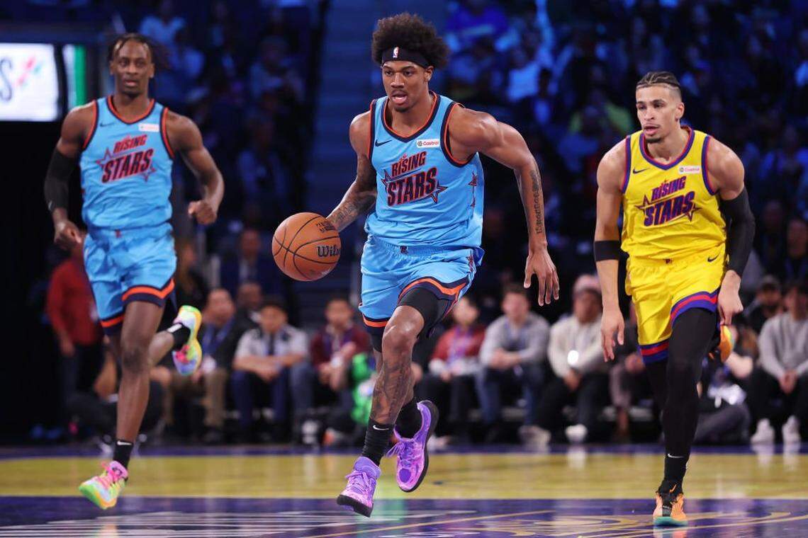 SAN FRANCISCO, CALIFORNIA - FEBRUARY 14: Dink Pate #1 of the Mexico City Capitanes and Team G League drives the ball up the court during the 2025 NBA All-Star Rising Stars Game at Chase Center on February 14, 2025 in San Francisco, California. NOTE TO USER: User expressly acknowledges and agrees that, by downloading and or using this photograph, User is consenting to the terms and conditions of the Getty Images License Agreement. (Photo by Ezra Shaw/Getty Images)