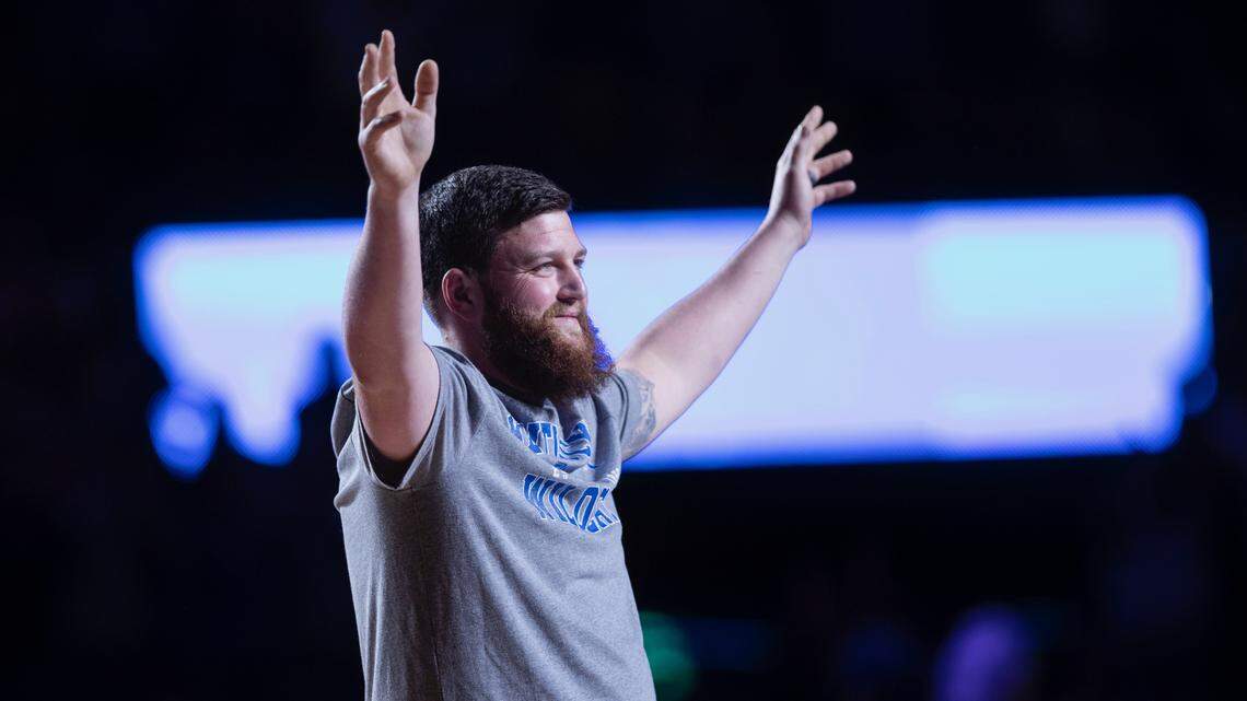 Kentucky basketball hosts coal miner, family for home game against Duquesne