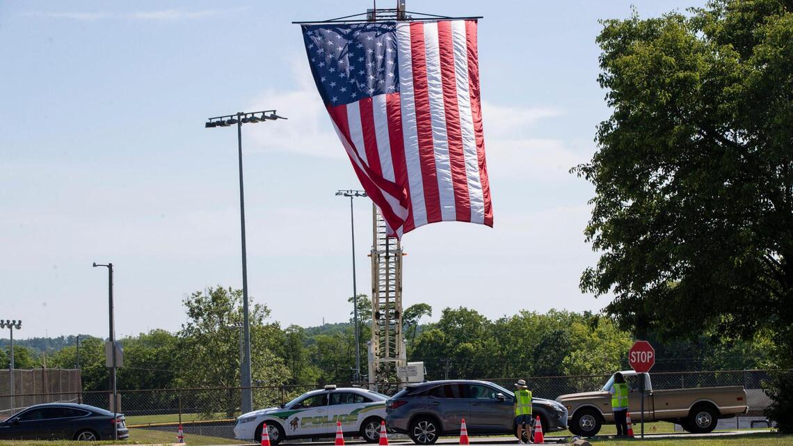 ‘He was an extraordinary man.’ Friends, family honor Scott County deputy at funeral
