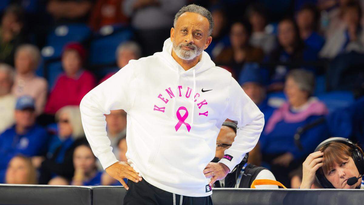 Kentucky coach Kenny Brooks saw his eighth-ranked Wildcats suffer their second loss in a row and third in Southeastern Conference play.