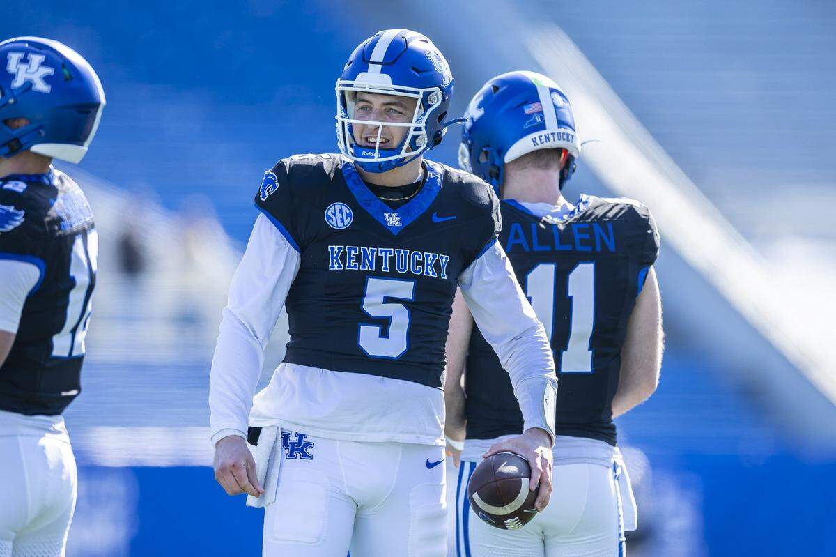 Former Texas A&M, Auburn and Incarnate Word quarterback Zach Calzada will open his seventh college season as Kentucky’s starter.
