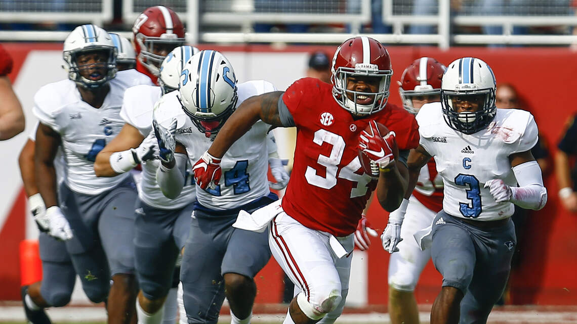 Damien Harris gets high praise on Senior Day ... from a classroom instructor