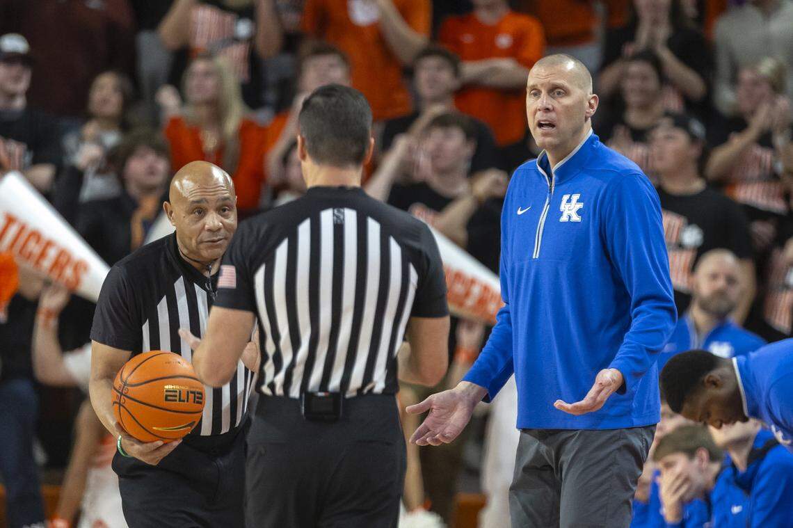 Kentucky head coach Mark Pope talks to officials during Tuesday’s game against Clemson.
