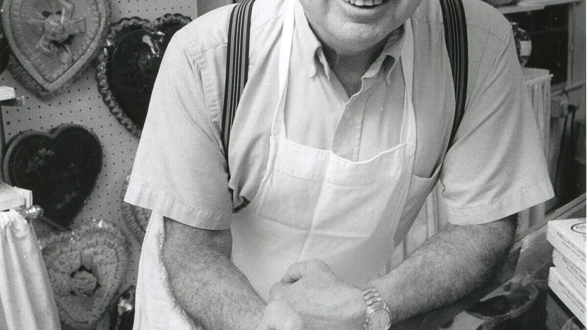 John Booe inherited Rebecca Ruth Candies, which was famous for its bourbon candy, in 1973 and ran the company for a quarter of a century. Mr. Booe died Monday.
