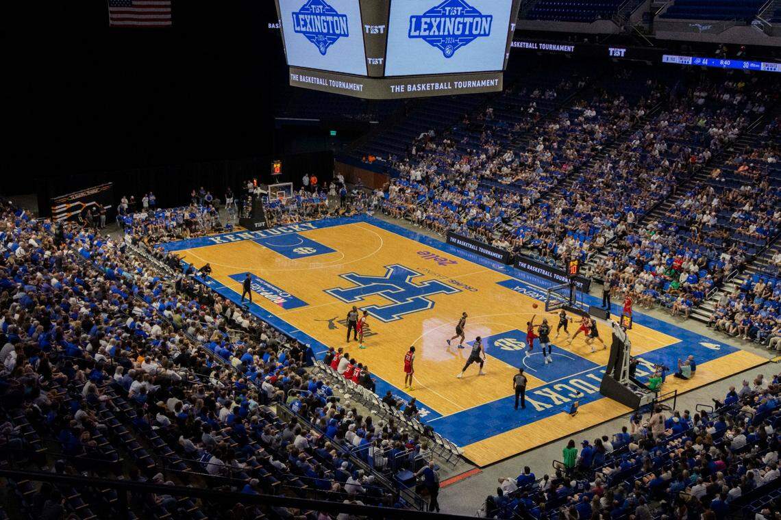 The “La Familia” team of UK alumni took part in The Basketball Tournament in Rupp Arena last summer for some of the final games played on the Wildcats’ former floor. This is the one being offered for sale by Artsman, a Cincinnati-based company that specializes in repurposing used basketball courts and creating handcrafted artifacts from the old playing surfaces.