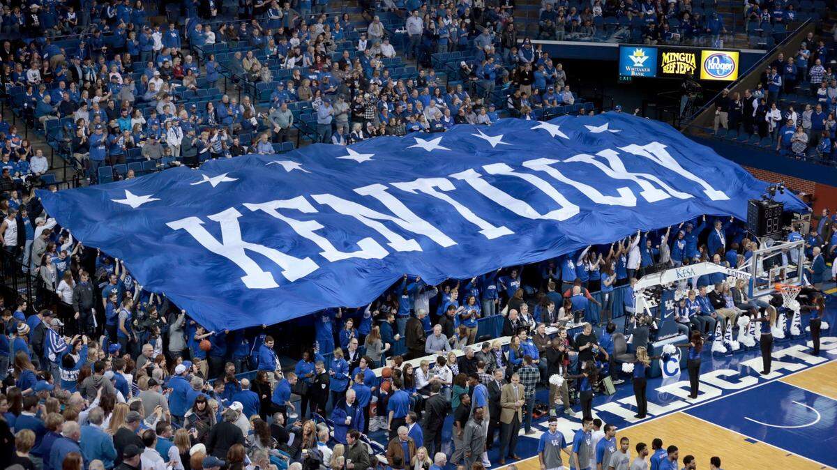 Committee of 101 suspends usher who flipped off Florida fans at Kentucky basketball game