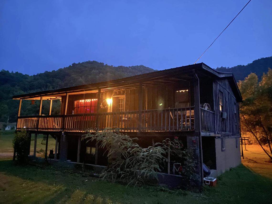 Regina Quillen’s house at an earlier date.