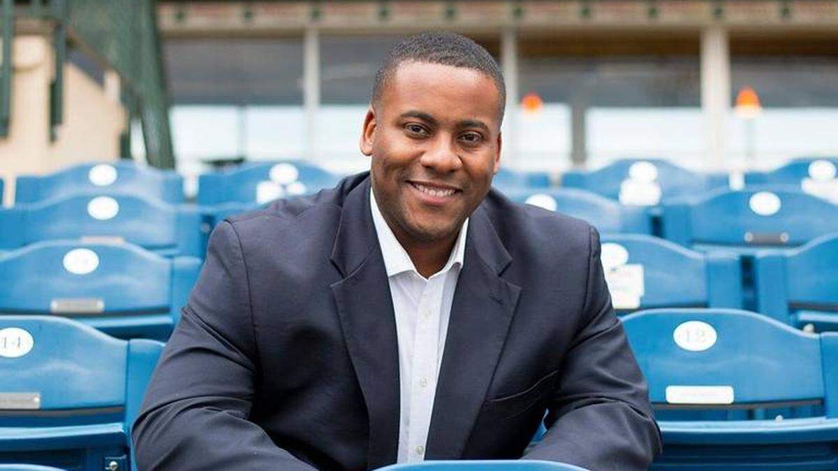 Adrian Wallace