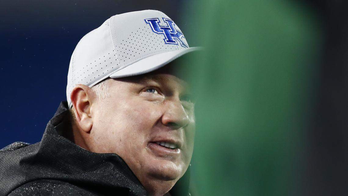 ‘We don’t take the bowl games for granted.’ Stoops reflective after UT Martin win.