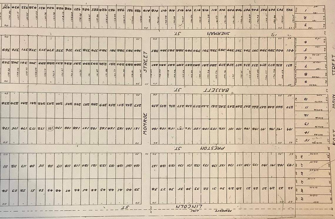 This 1909 plat shows the residences in what is now Kenwick that were sold with convenants that prohibited them from being sold to people of color.