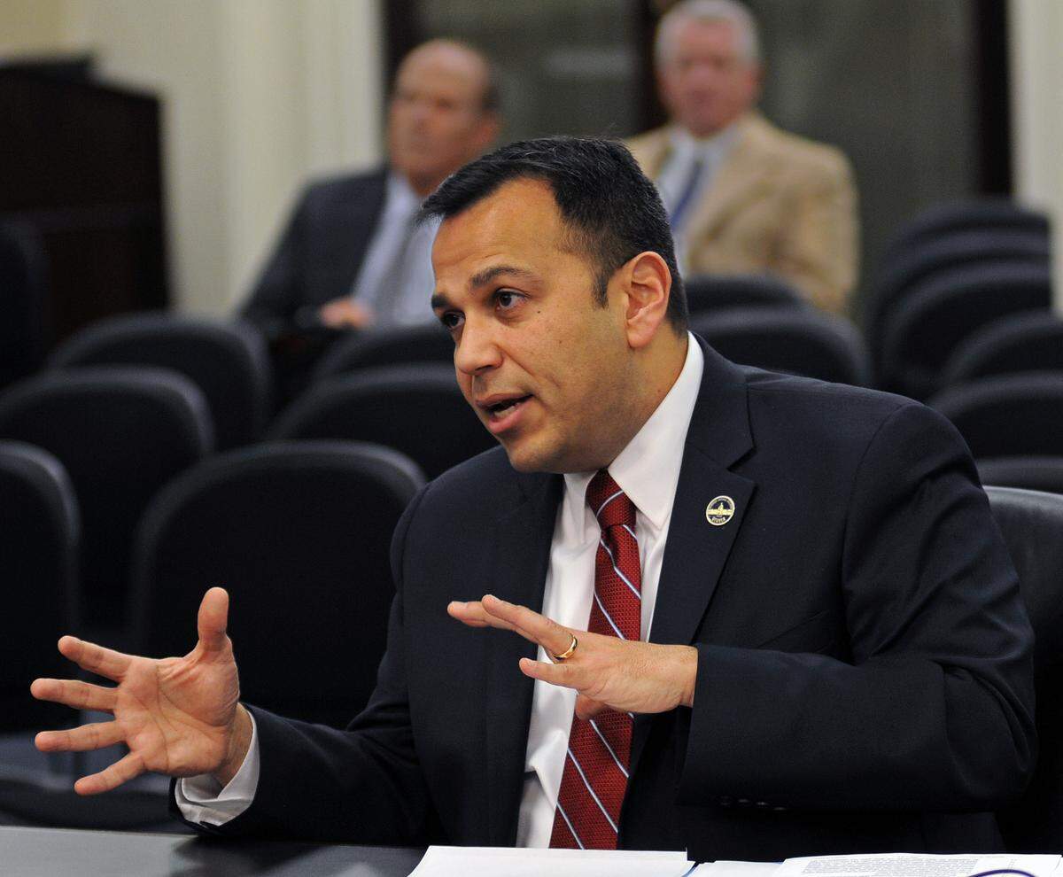 FRANKFORT, Jan. 17-- Sen. Ralph Alvarado, R-Winchester, presents Senate Bill 25, a bill regarding collection of taxes by special purpose government entities, in the Senate State and Local Government Committee.