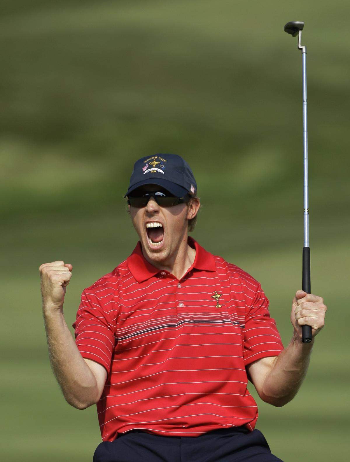 Hunter Mahan reacted after sinking a long putt during the final day of the Ryder Cup at Valhalla Golf Club in Louisville in 2008.