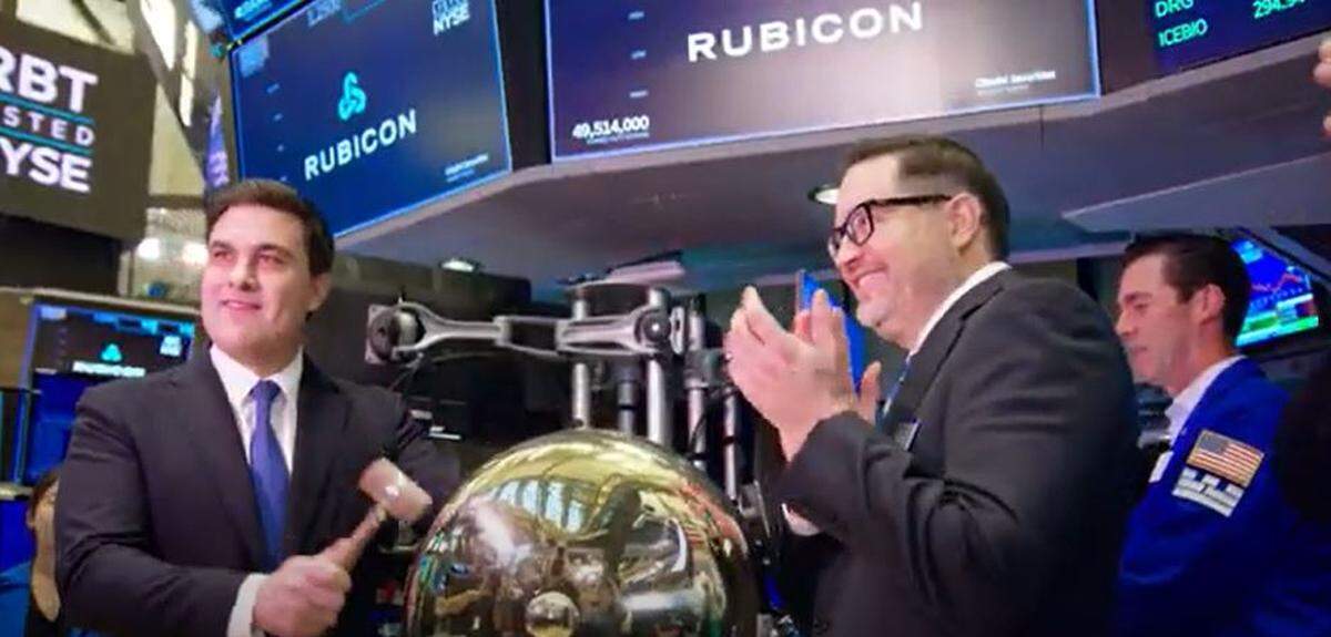 Nate Morris, then CEO of Rubicon Technologies, rings the opening bell on the New York Stock Exchange as the company goes public in 2022.