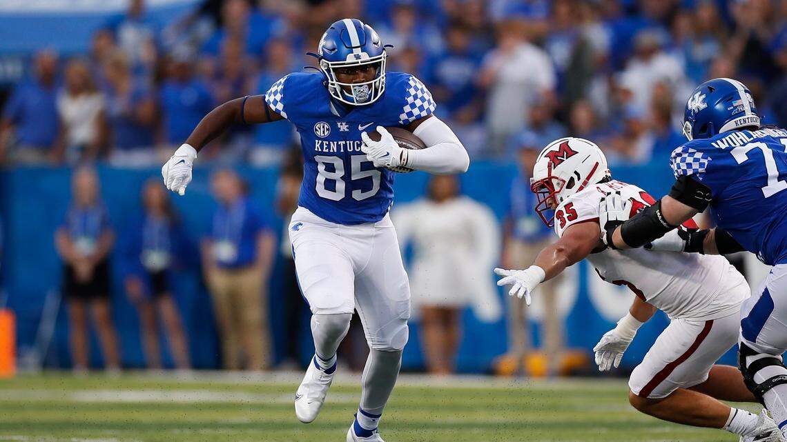 Where to watch, how to follow Saturday’s Kentucky football game vs. South Carolina