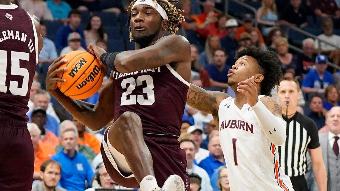 SEC Basketball Tournament: Down goes Auburn in quarterfinals; Arkansas advances
