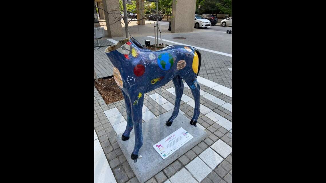 Horse Mania sculpture designed by Lexington elementary school damaged by vandals