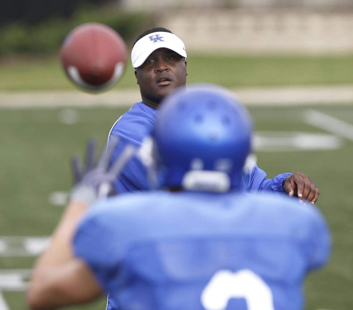 Former Kentucky wide receivers coach Tee Martin, facing camera, is one of three ex-UK assistants on the Tennessee coaching staff.