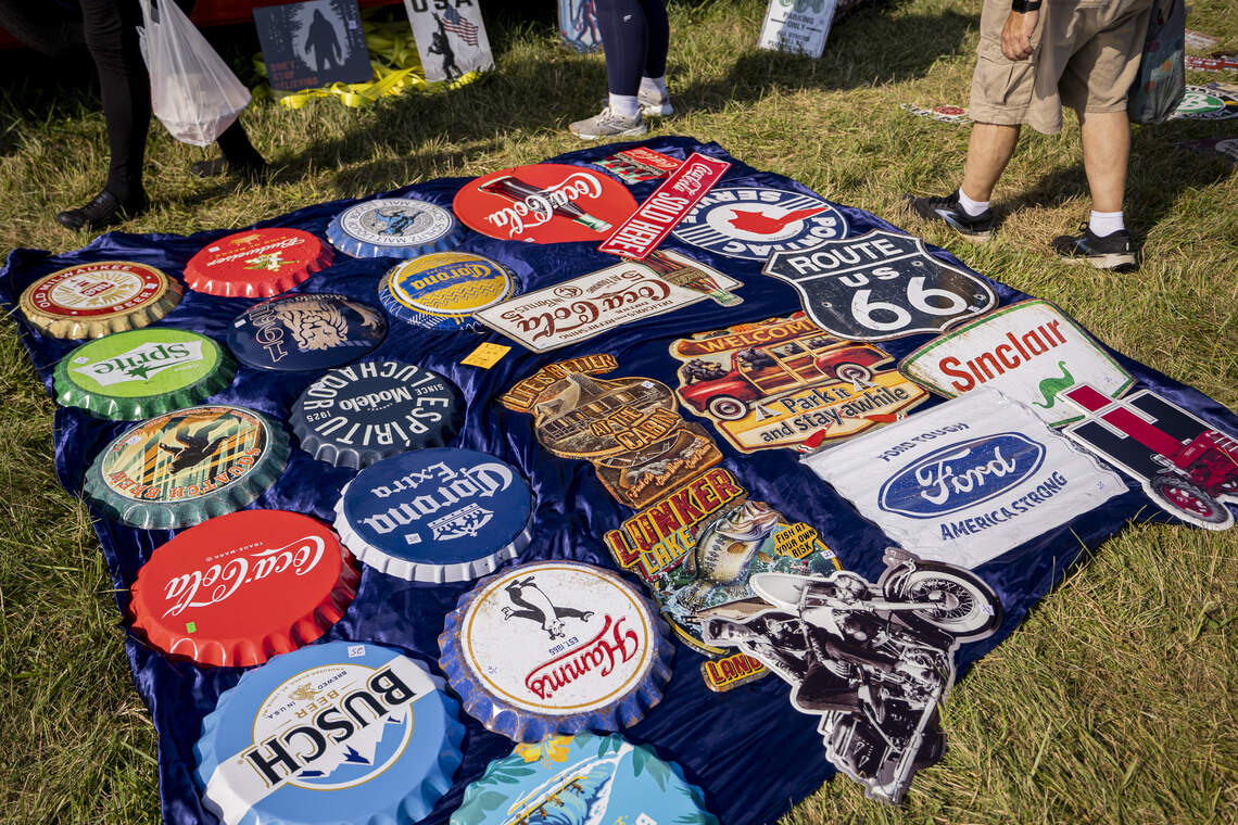 KY vendors, buyers gather around the state for 127 Yard Sale ...