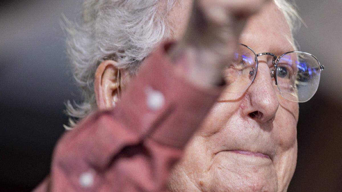 Mitch McConnel holds a thumbs up towards the crowd during Fancy Farm Picnic on Saturday, Aug. 2, 2025, at St. Jerome Church in Fancy Farm, Ky.